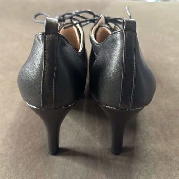 Women’s Black High Heel Lace Up Booties with Lace Detail EU40 Size 9/9.5 US NEW - Picture 6 of 12